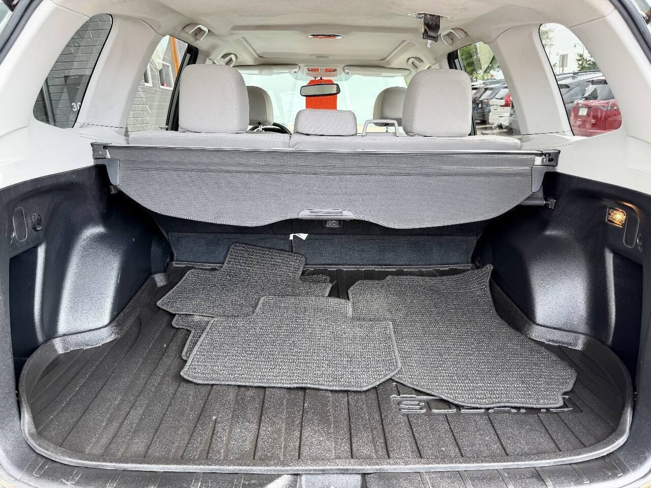 Used 2014 Subaru Forester 2.5i Premium w/ Popular Package #2 AWD/4WD image 19