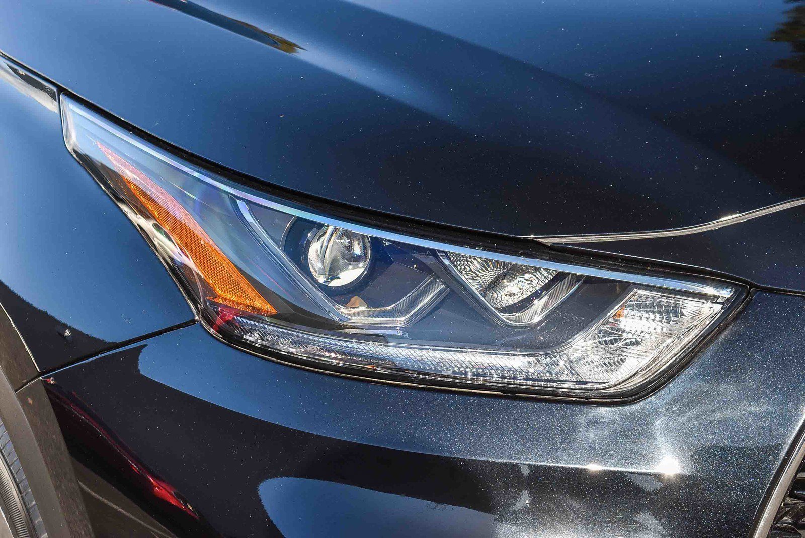 Used 2022 Toyota Highlander Platinum image 8