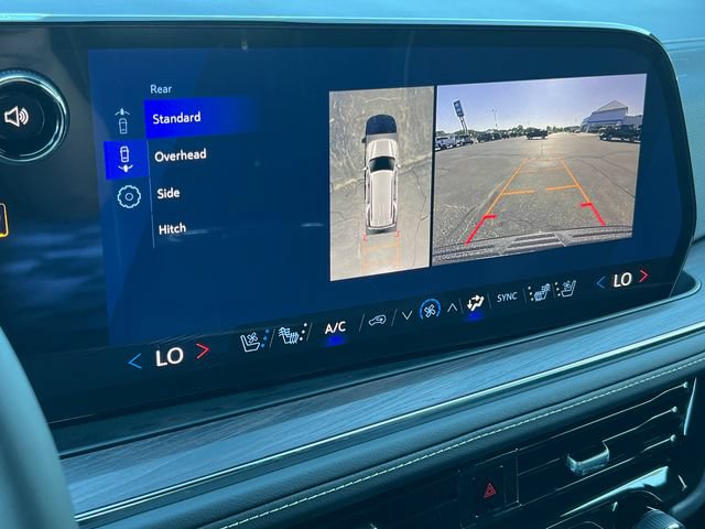 New 2026 Chevrolet Tahoe Premier w/ Sun And Tow Package AWD/4WD image 27