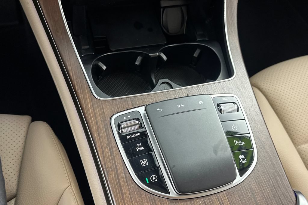 Certified 2022 Mercedes-Benz GLC 300 4MATIC image 36