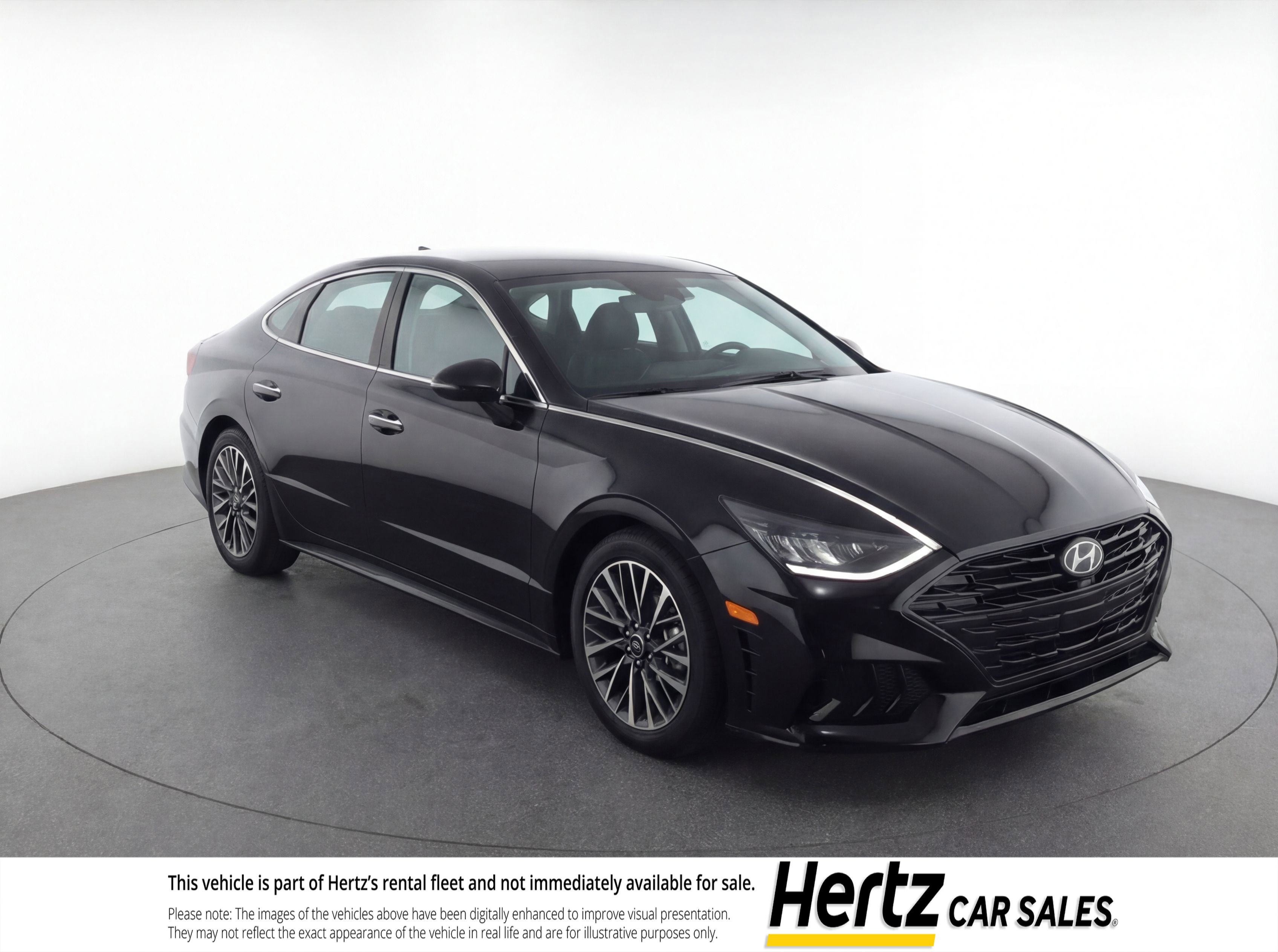 Used 2024 Nissan Altima 2.5 SV image 1