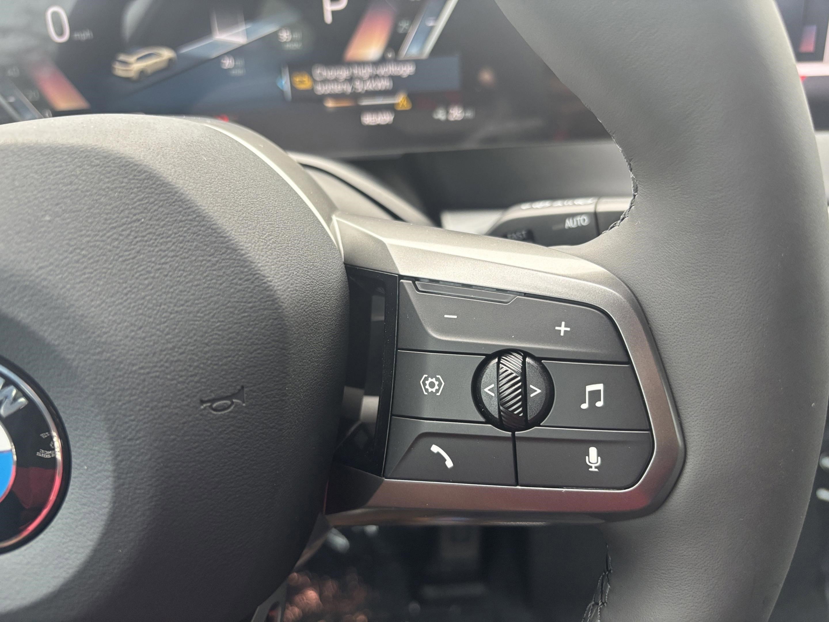 Used 2026 BMW iX xDrive60 w/ M Sport Package image 11