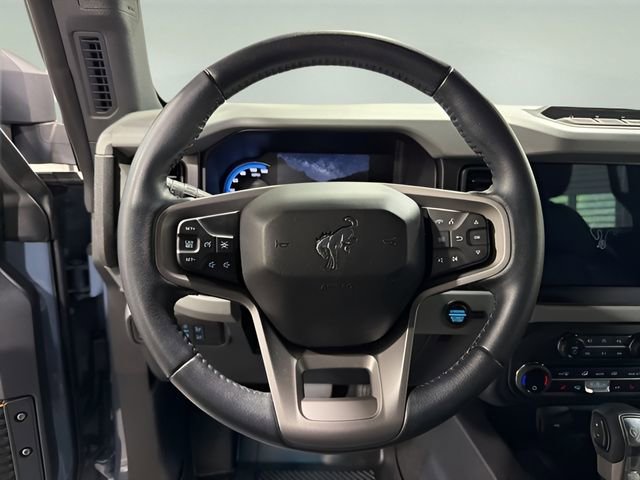 Used 2023 Ford Bronco Badlands w/ Sasquatch Package image 15