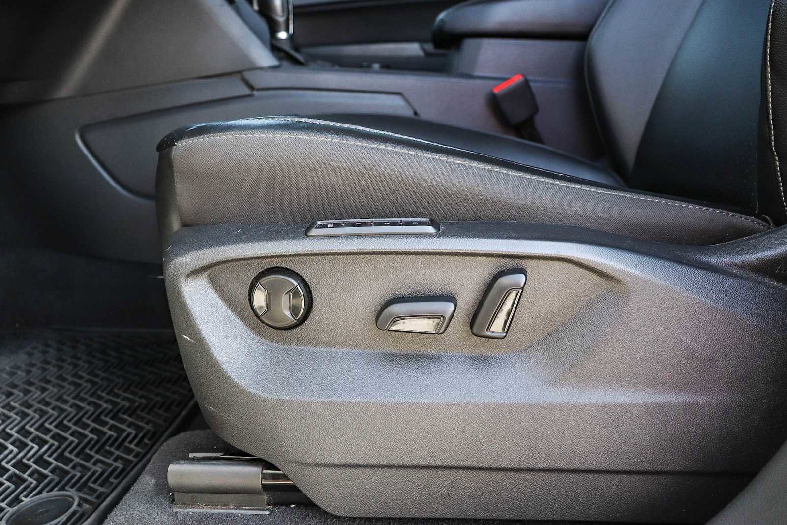 Used 2019 Volkswagen Atlas SEL image 23