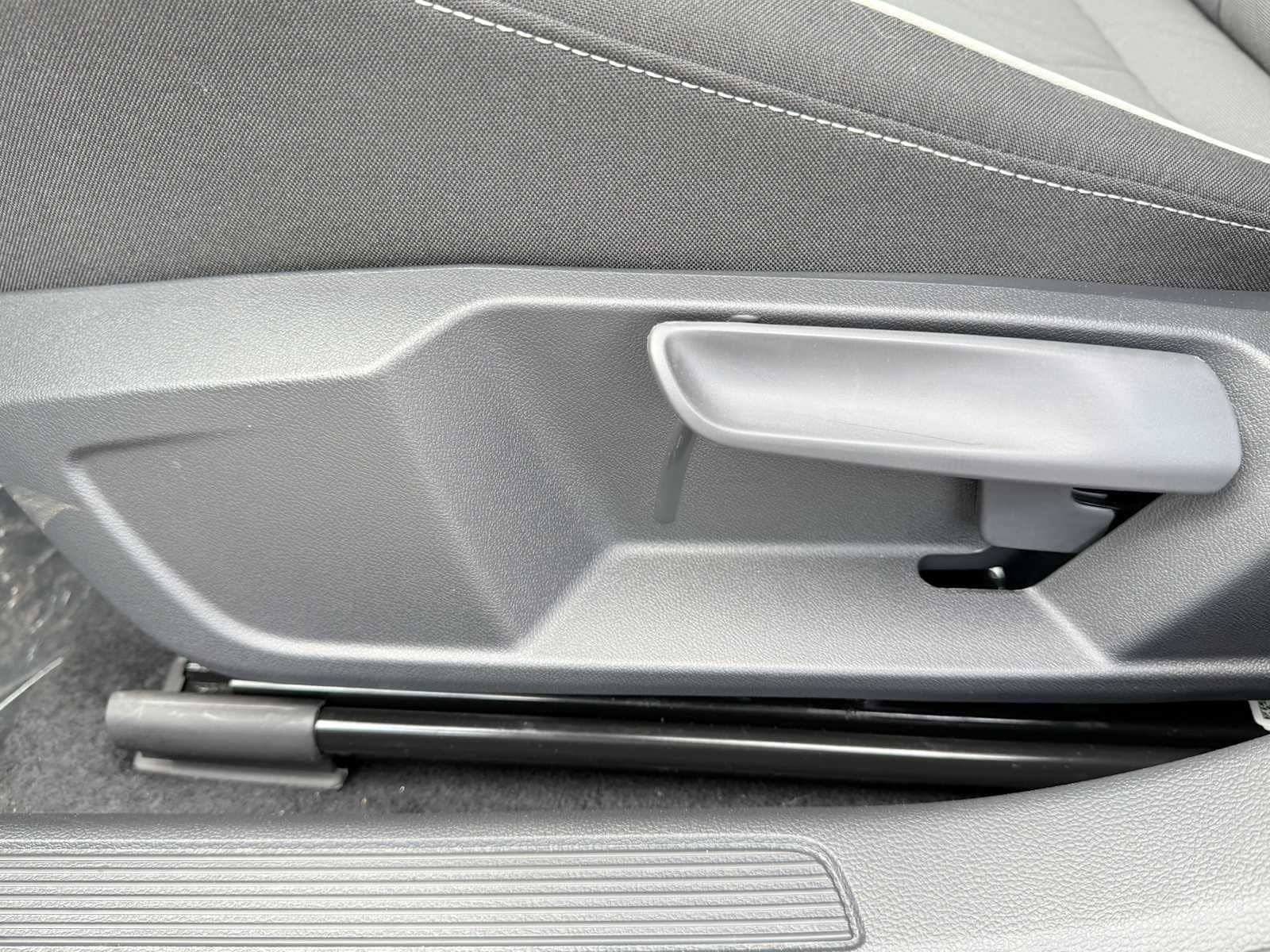 New 2026 Volkswagen Jetta Sport FWD image 6