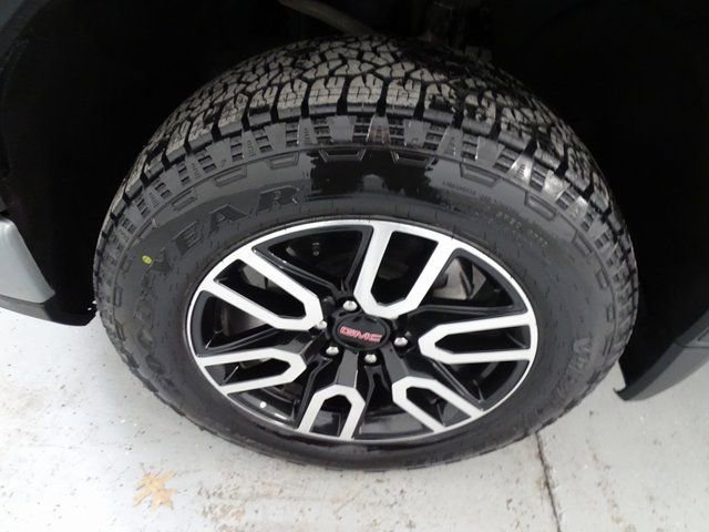 Certified 2024 GMC Sierra 1500 AT4 w/ AT4 Preferred Package image 29