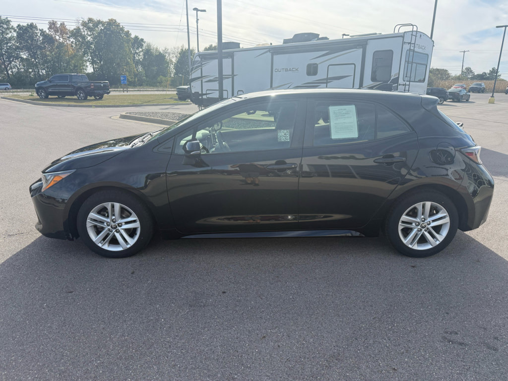 Used 2022 Toyota Corolla Hatchback image 6