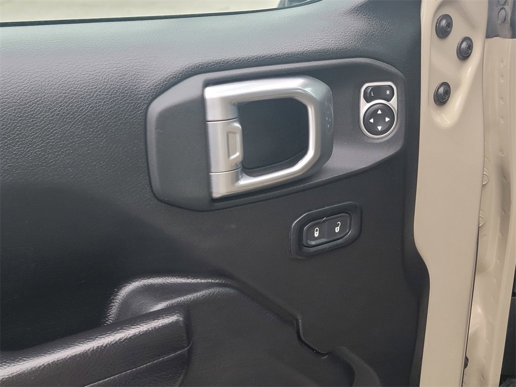 Used 2022 Jeep Wrangler Unlimited Sport image 15