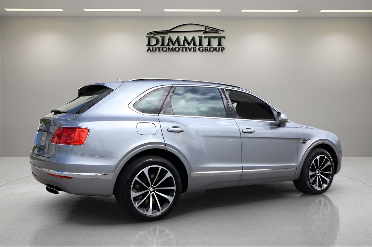 Used 2020 Bentley Bentayga AWD/4WD image 10