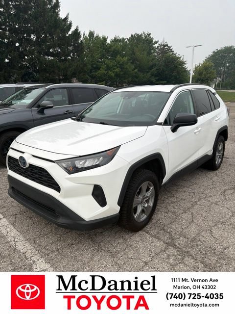 Used 2022 Toyota RAV4 LE AWD/4WD image 1