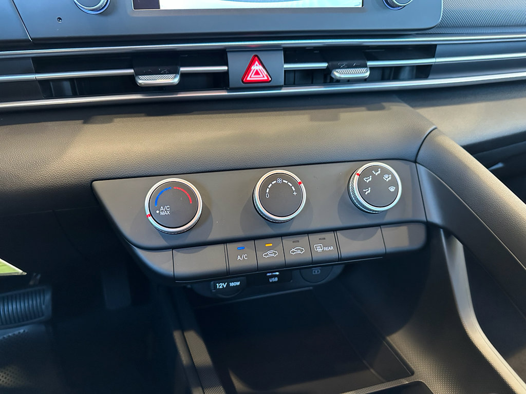 New 2026 Hyundai Elantra SE w/ Cargo Package image 20