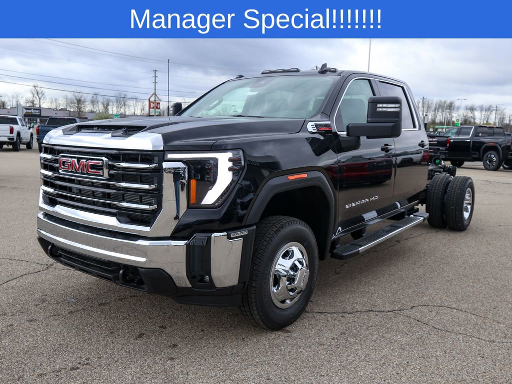 New 2026 GMC Sierra 3500 SLE AWD/4WD image 6