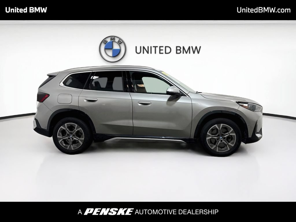 Used 2024 BMW X1 xDrive28i w/ Convenience Package AWD/4WD image 4