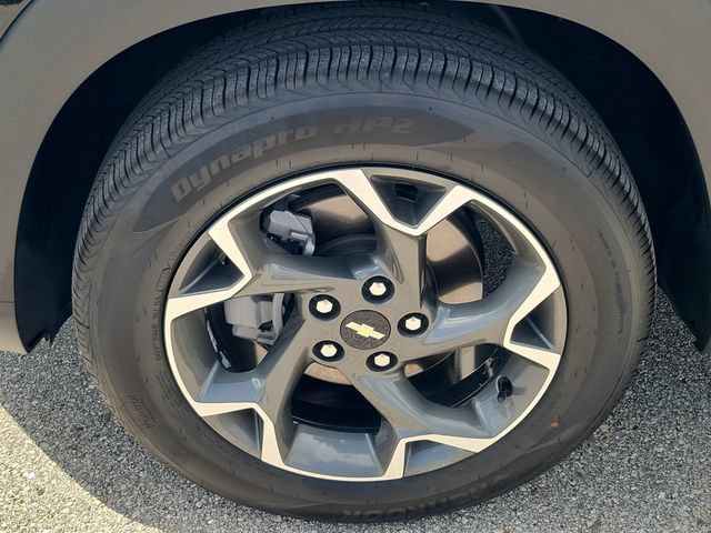Used 2025 Chevrolet Trax LT FWD image 7