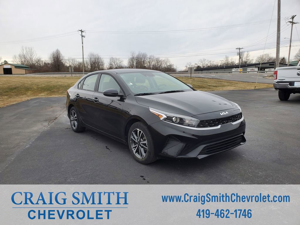 Used 2022 Kia Forte LXS w/ LXS Technology Package image 8