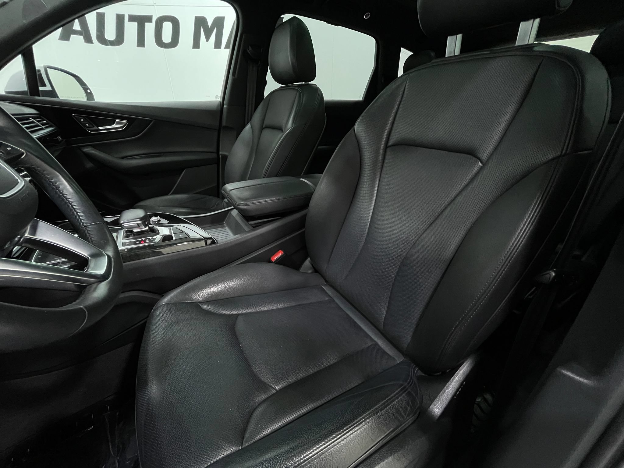 Used 2019 Audi Q7 3.0T Prestige w/ Prestige Package AWD/4WD image 14