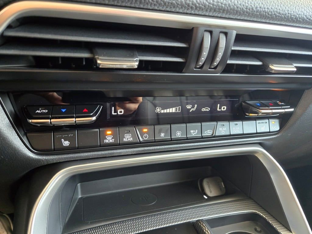 New 2025 MAZDA CX-70 3.3 Turbo w/ Premium Package image 24