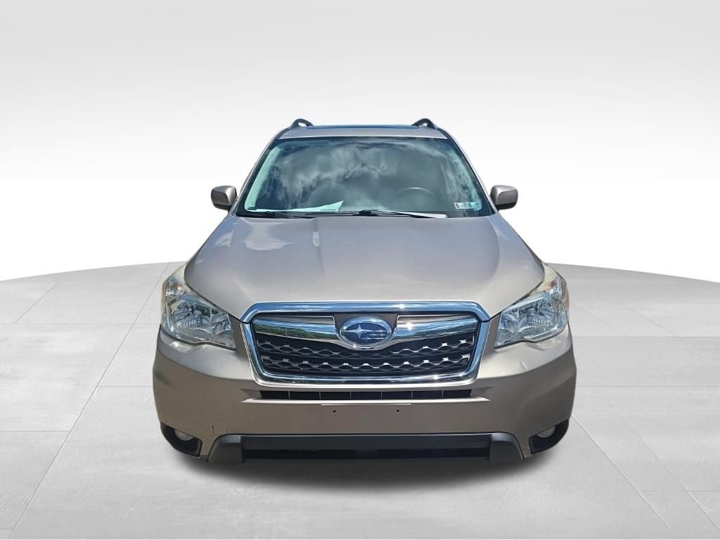 Used 2016 Subaru Forester 2.5i Premium w/ All-Weather Package AWD/4WD image 2