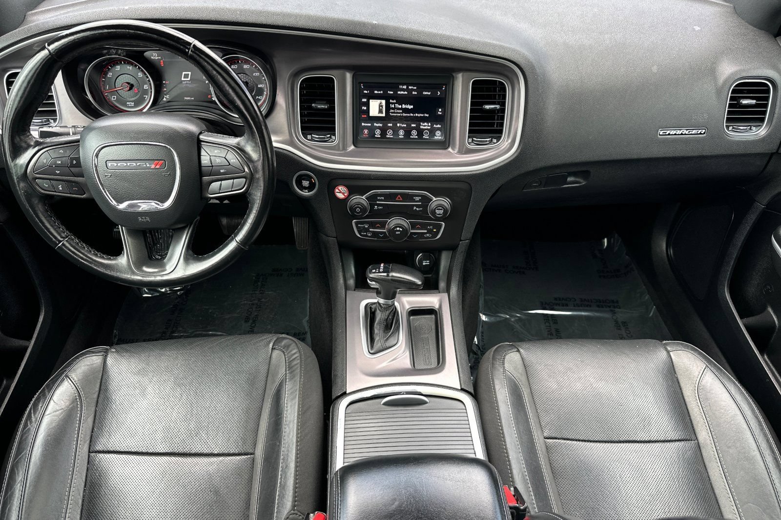 Used 2022 Dodge Charger SXT w/ Leather Interior Group RWD image 14