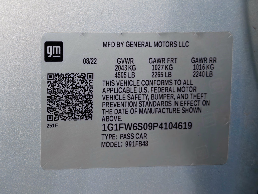 Used 2023 Chevrolet Bolt LT w/ Driver Confidence Package FWD image 27