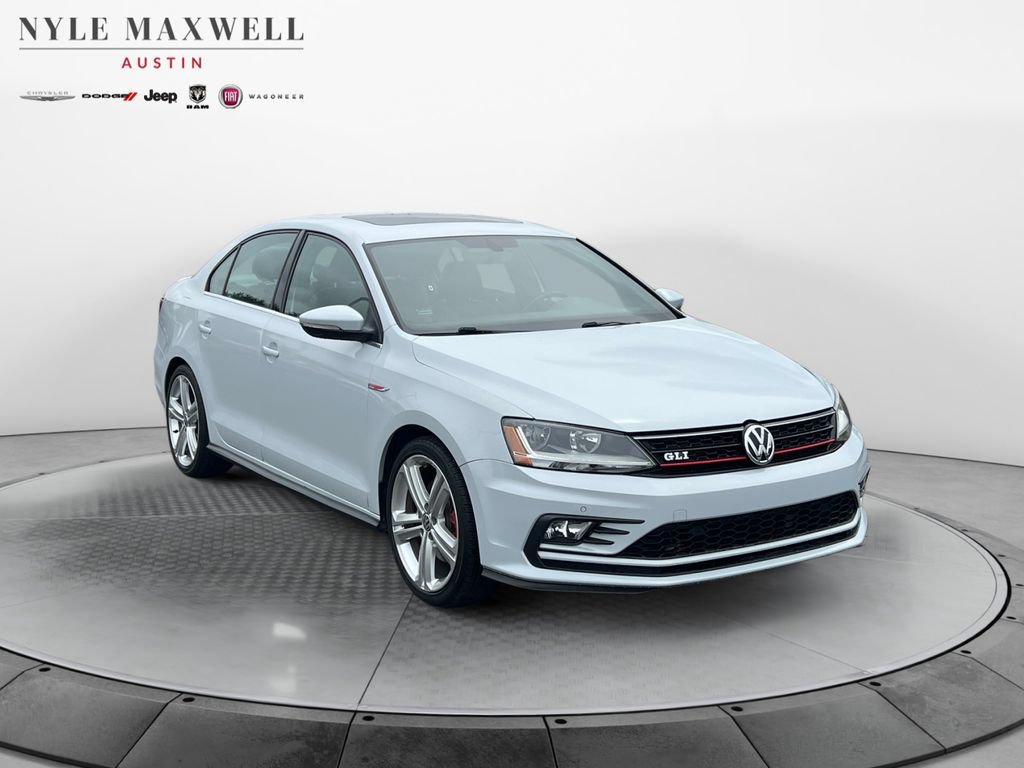 Used 2017 Volkswagen Jetta GLI FWD image 2