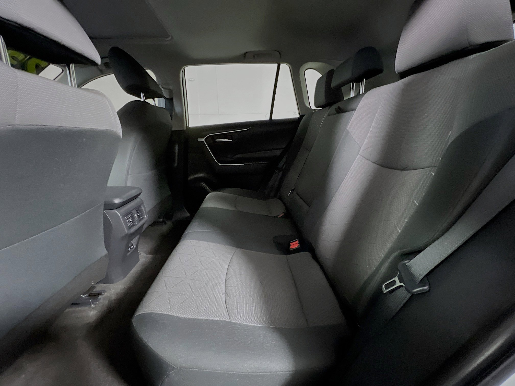 Used 2023 Toyota RAV4 XLE w/ Convenience Package image 29