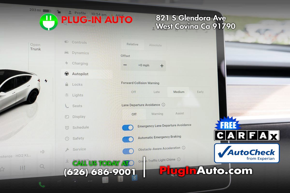 Used 2023 Tesla Model Y Performance image 27