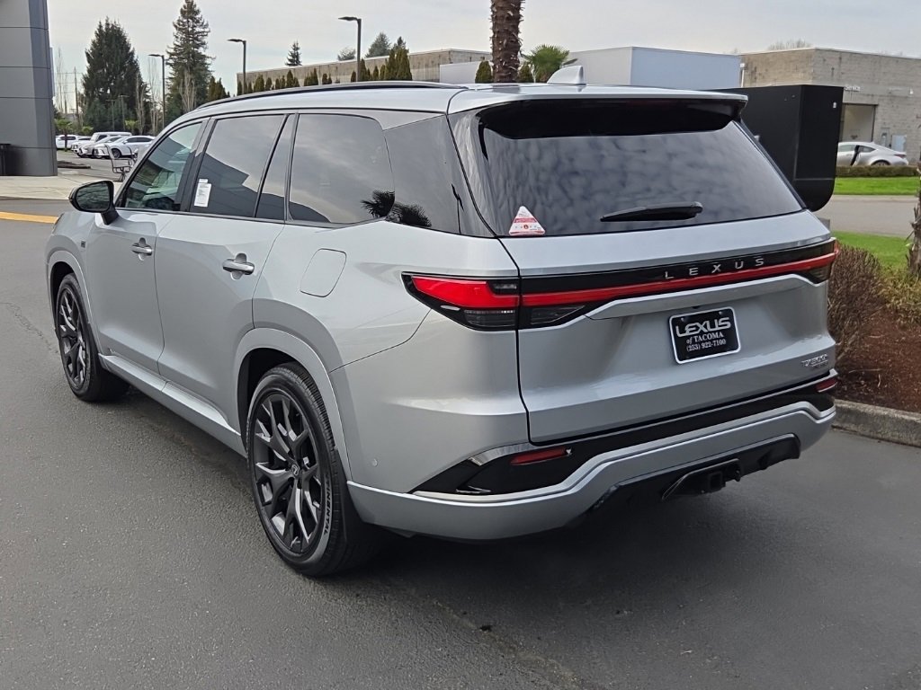 New 2026 Lexus TX 500h AWD image 3