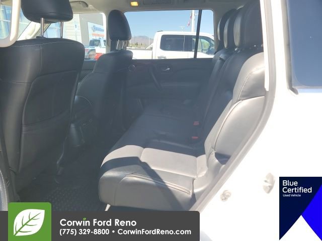 Used 2018 INFINITI QX80 2WD w/ Driver Assistance Package image 11