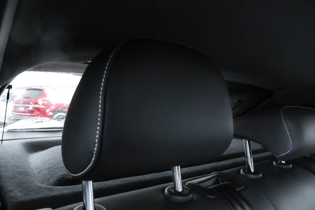 Certified 2023 Volkswagen ID.4 Pro image 30