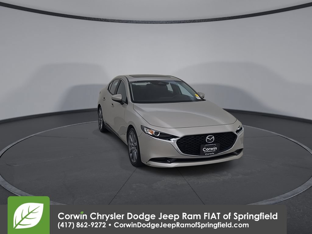 Used 2025 MAZDA MAZDA3 s FWD image 3