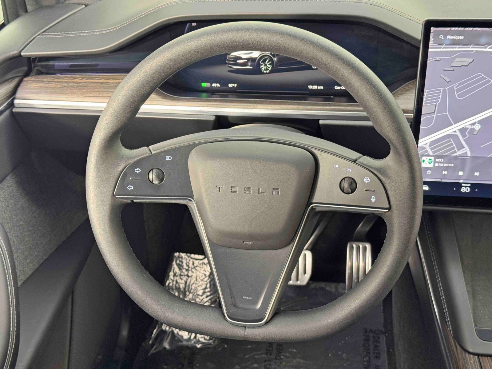 Used 2023 Tesla Model X image 18