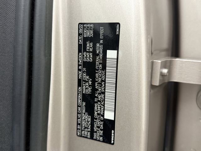 Certified 2023 Volvo XC90 B6 Plus image 25