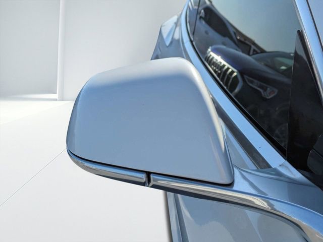 Used 2019 Tesla Model 3 Long Range image 10