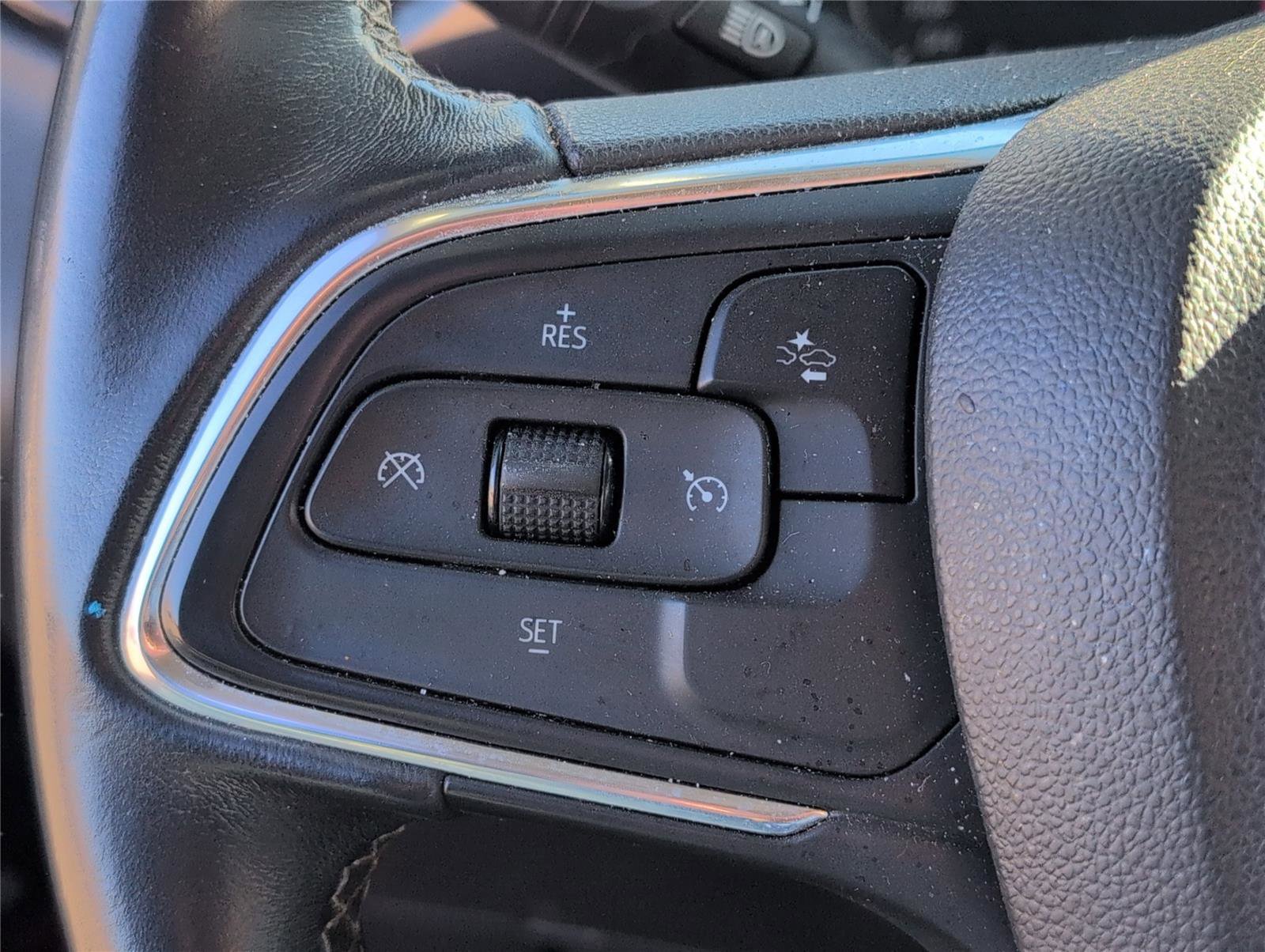 Used 2020 Buick Encore GX Preferred image 57