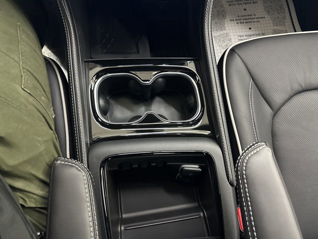 New 2026 Chrysler Pacifica Limited w/ S Appearance Package image 52