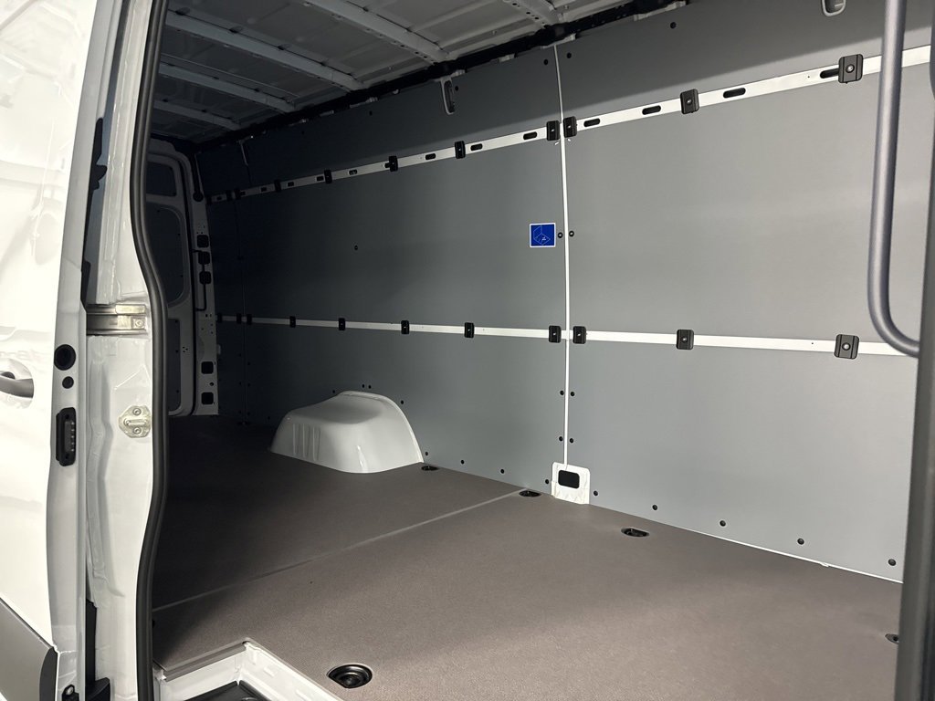 New 2025 Mercedes-Benz Sprinter 3500 image 25