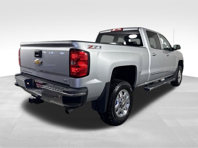 Used 2015 Chevrolet Silverado 2500 LTZ AWD/4WD image 9