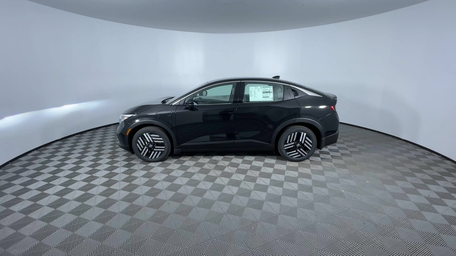 New 2026 Nissan Leaf SV+ w/ Floor Mat Package (SV+) FWD image 5