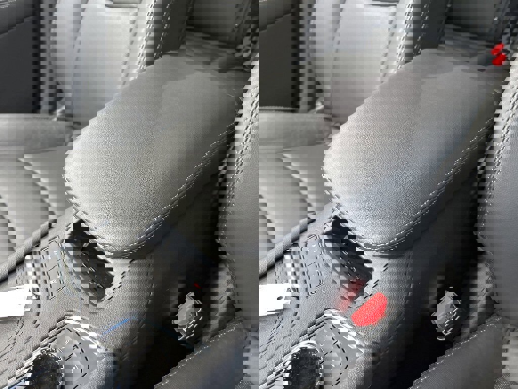 Used 2024 Cadillac XT6 Premium Luxury image 38