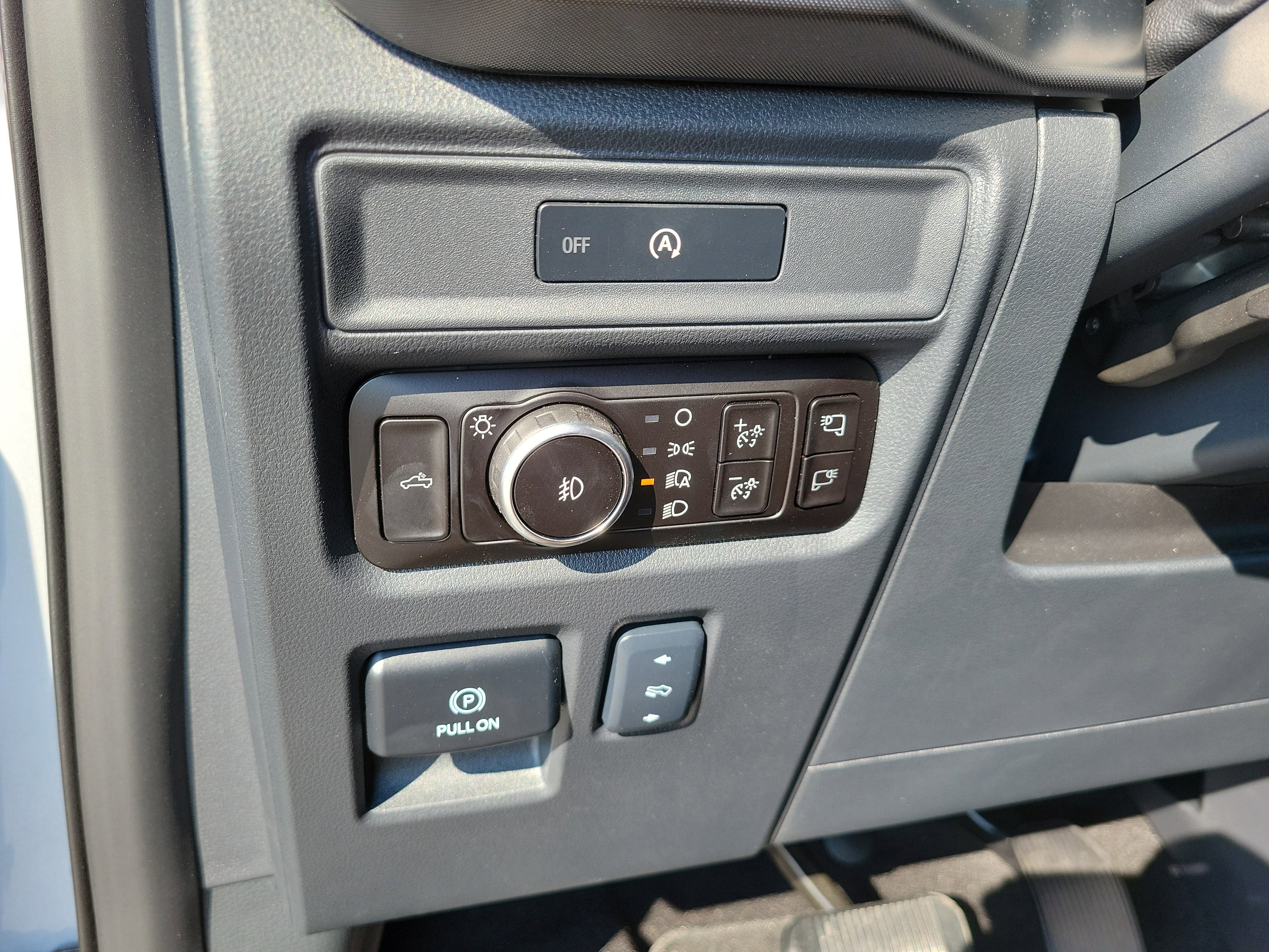 Used 2025 Ford F150 Tremor w/ Equipment Group 402A High image 34