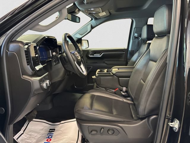 Used 2025 GMC Sierra 1500 SLT AWD/4WD image 10