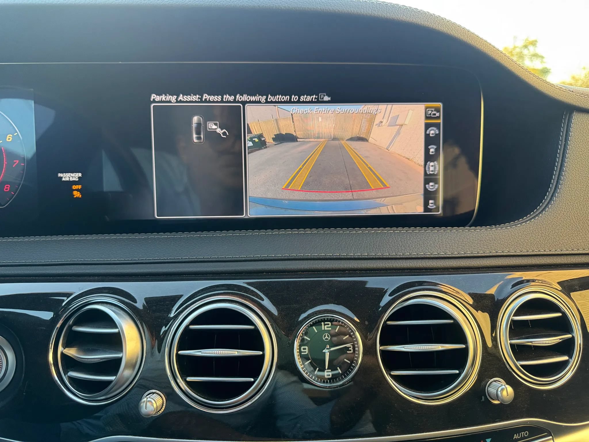 Used 2019 Mercedes-Benz S 560 Sedan image 24