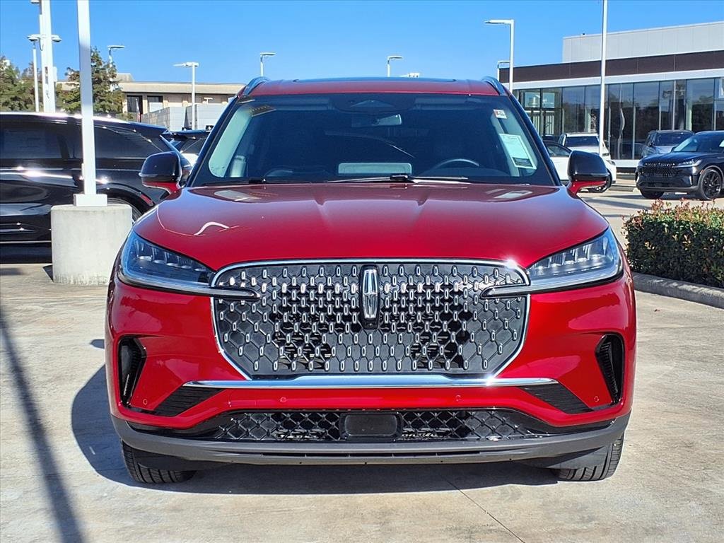 Used 2025 Lincoln Aviator 2WD image 6