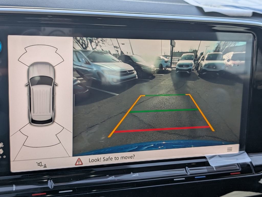 New 2025 Volkswagen Atlas Cross Sport SEL image 13