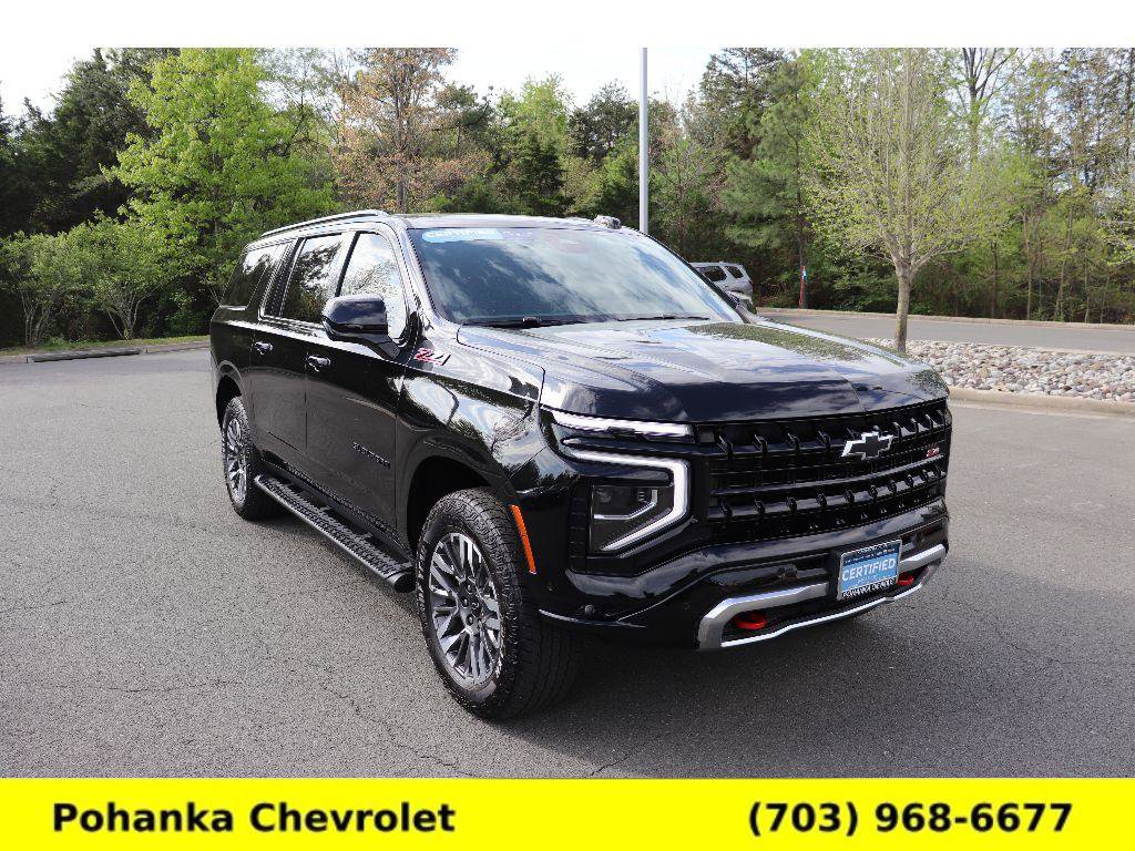 Certified 2025 Chevrolet Suburban Z71 image 1