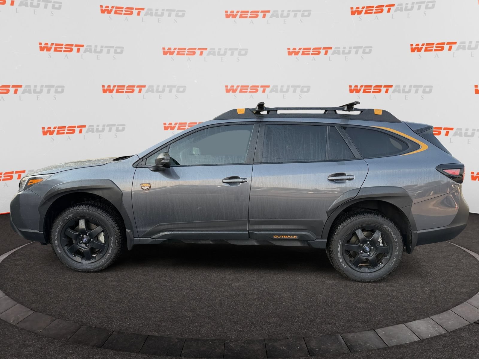 Used 2022 Subaru Outback Wilderness w/ Wilderness Package AWD/4WD image 2