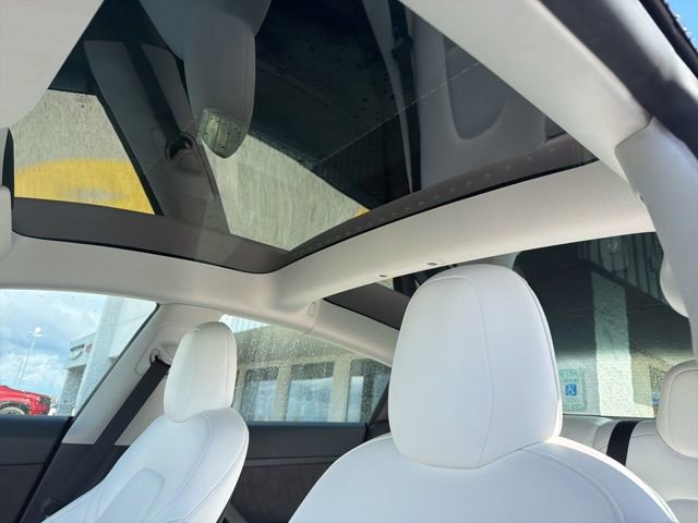 Used 2022 Tesla Model 3 Long Range image 10