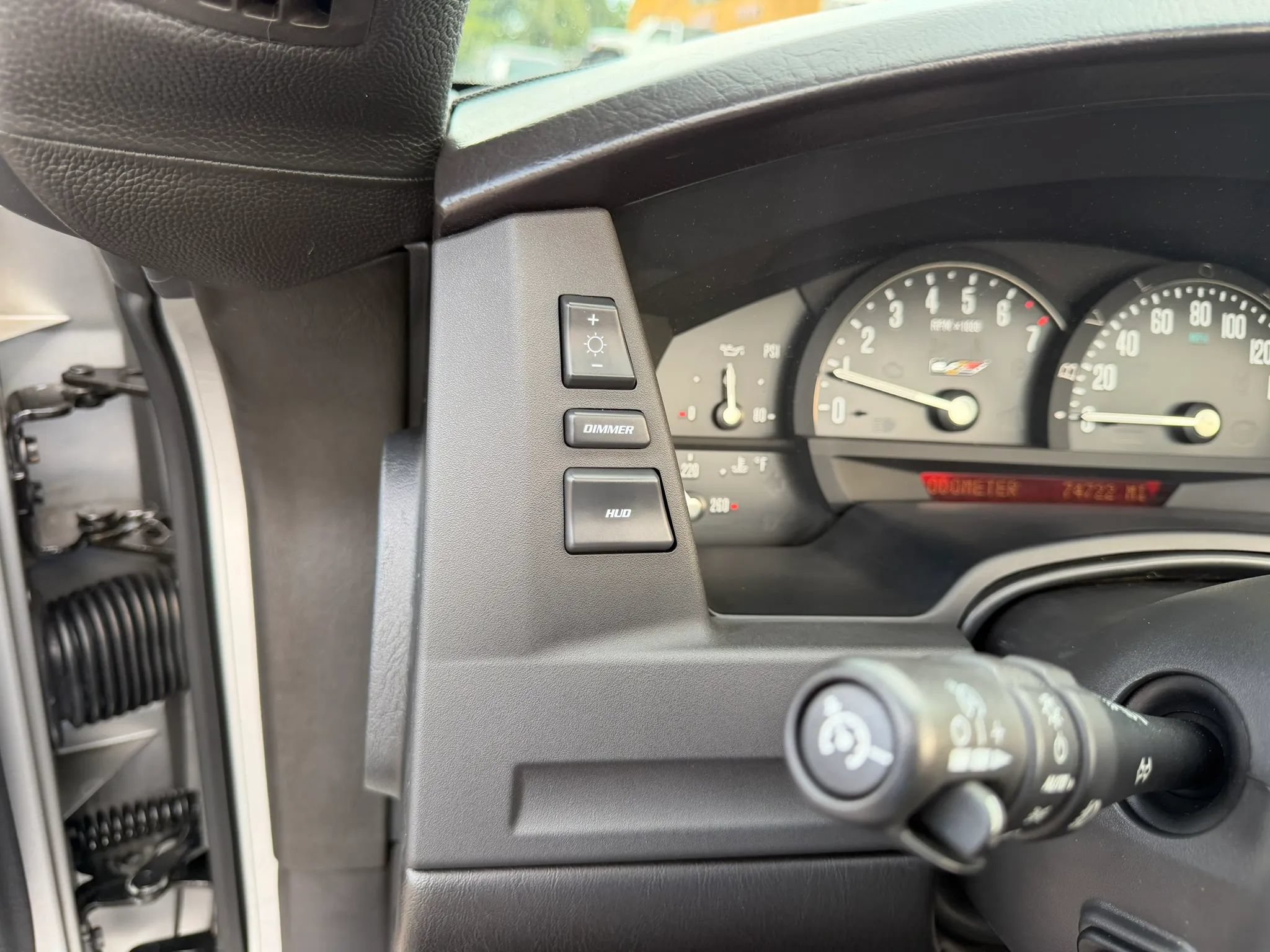 Used 2007 Cadillac XLR V RWD image 28