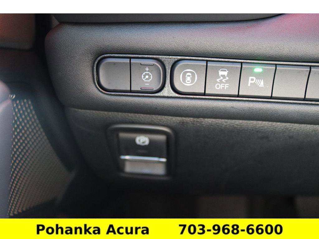 Certified 2025 Acura TLX w/ Technology Package image 21